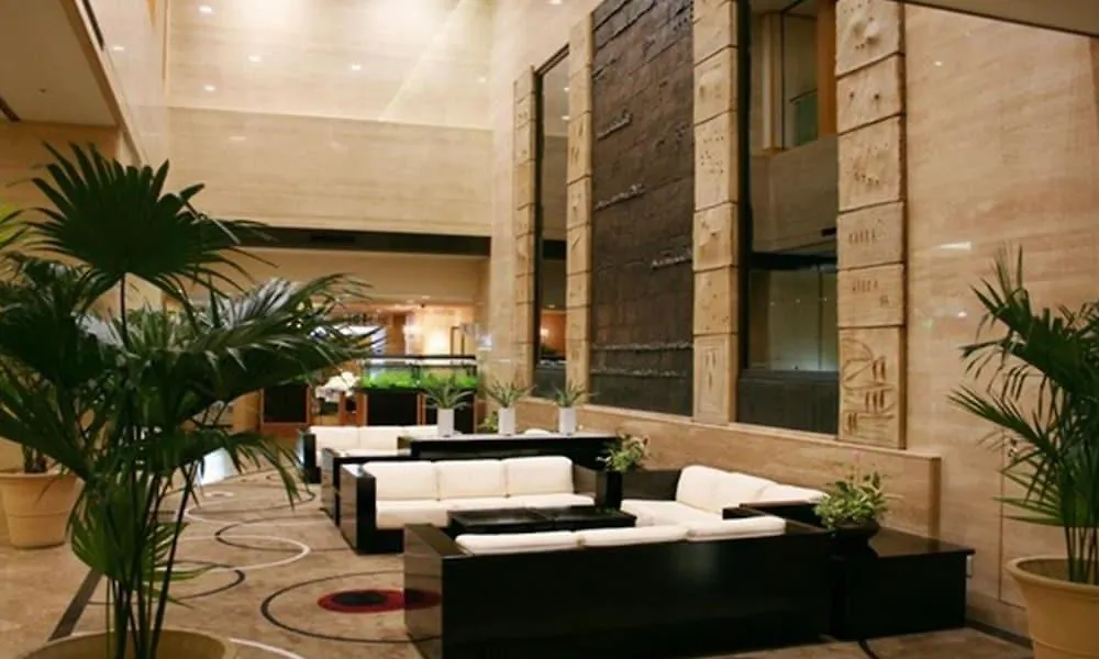 ***  Hotel Nagoya Garden Palace Japan