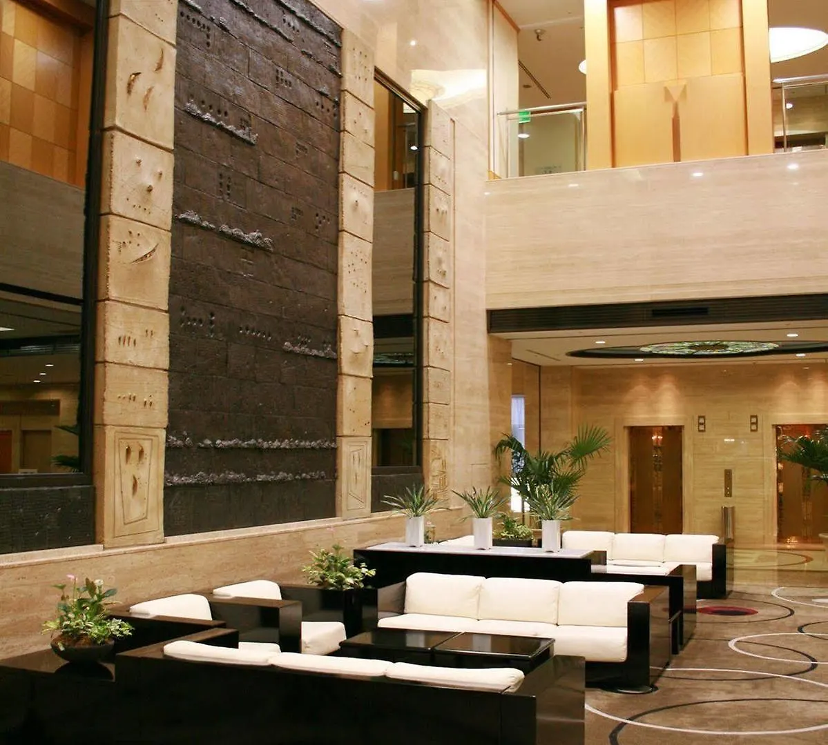 Hotel Nagoya Garden Palace